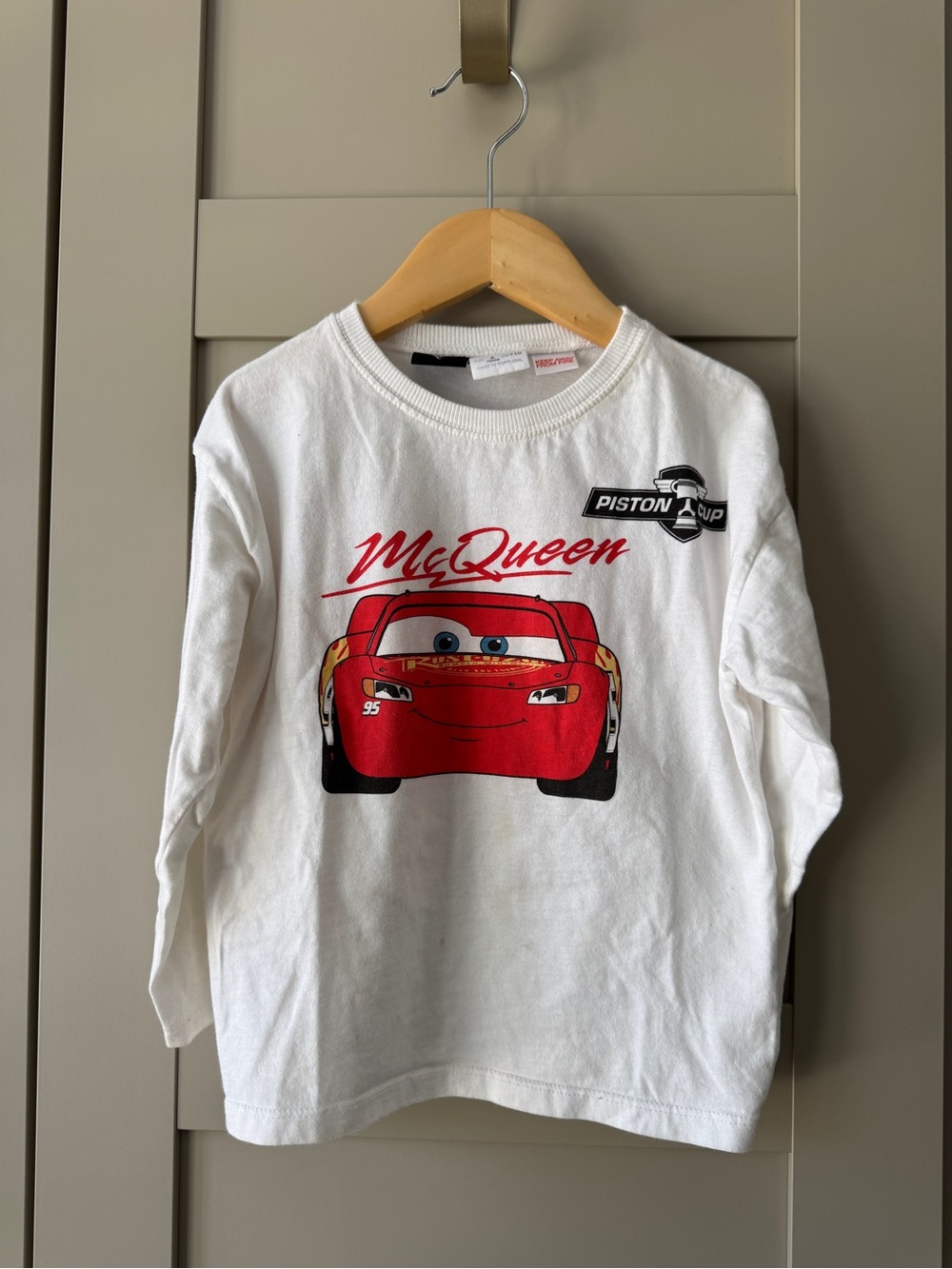 Zara Kids Disney Cars White Long Sleeve 'Lightning McQueen' Graphic Tee